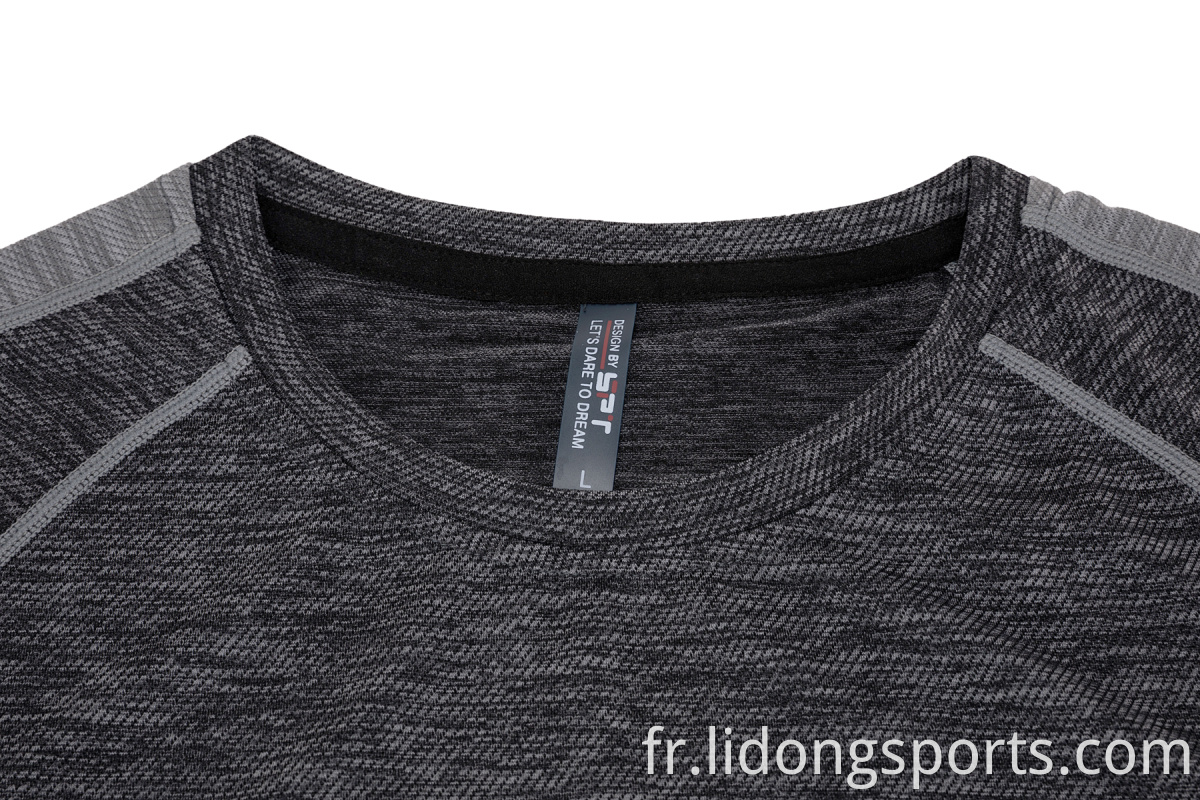 Men Compression Running T-shirt Fitness Fitness Terre à manches courtes Sport Sport Tshirt Jogging Chemises de gymnase